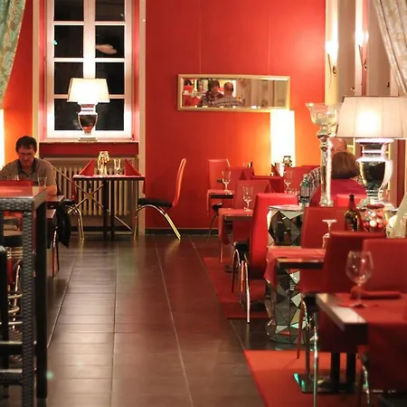 Western De Hotel 2*