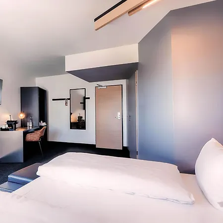 بست ويسترن هوتل دو فيل فندق 3*