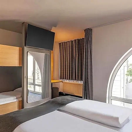 B&B Hotel Eschweiler Szálloda 3*