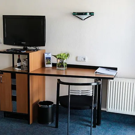 B&B Hotel Eschweiler Szálloda 3*
