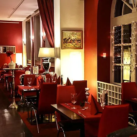 Western De Hotel